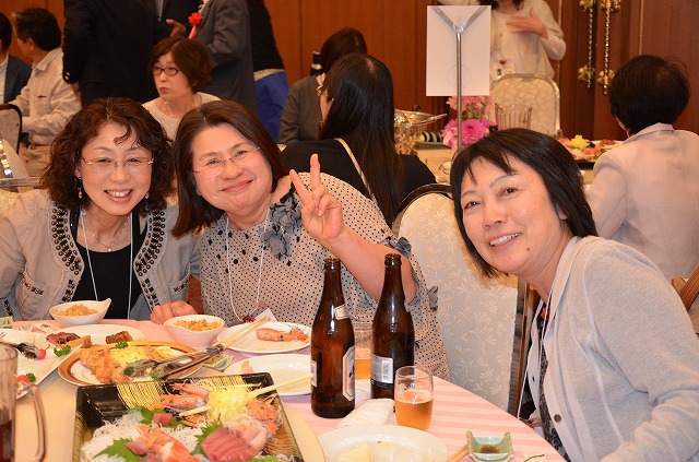 還暦同窓会　熟女 ◇還暦同窓会～スナップ写真part2～ | 延岡西高9回生69歳同窓会